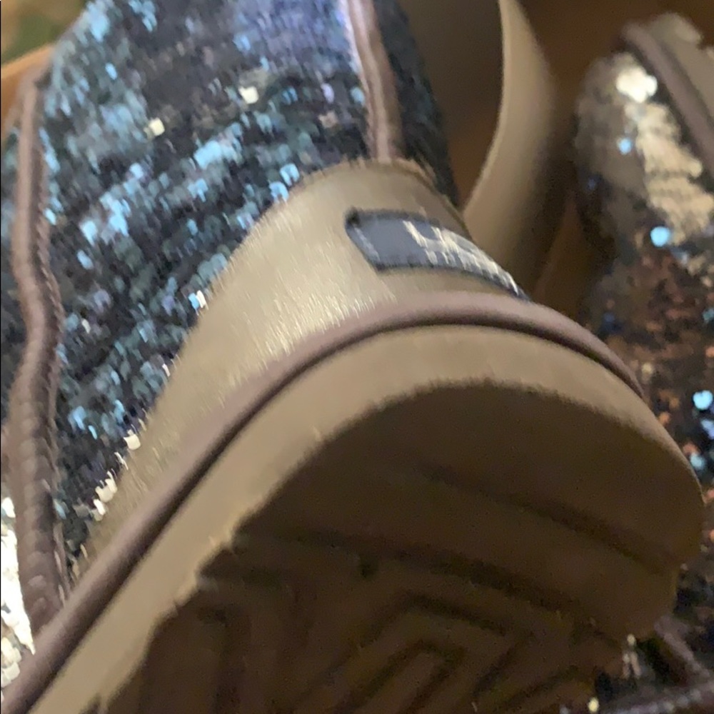 Ugg sparkle boot blue silver size 6 - Picture 8 of 14